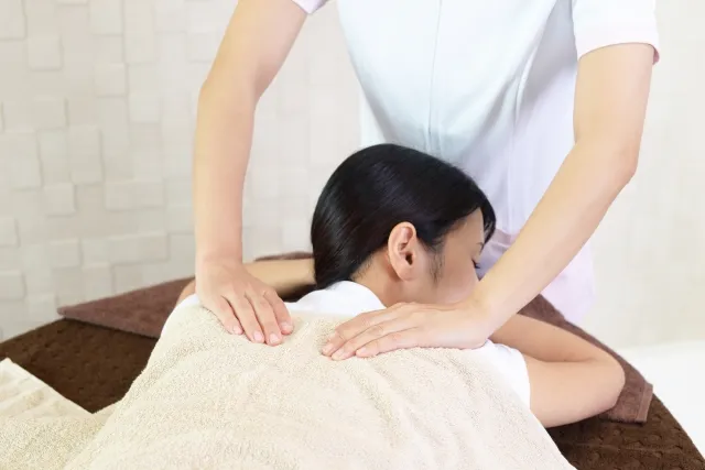 肩こり・四十肩・五十肩などの症状改善・治療なら寝屋川の「相江接骨院」が人気!